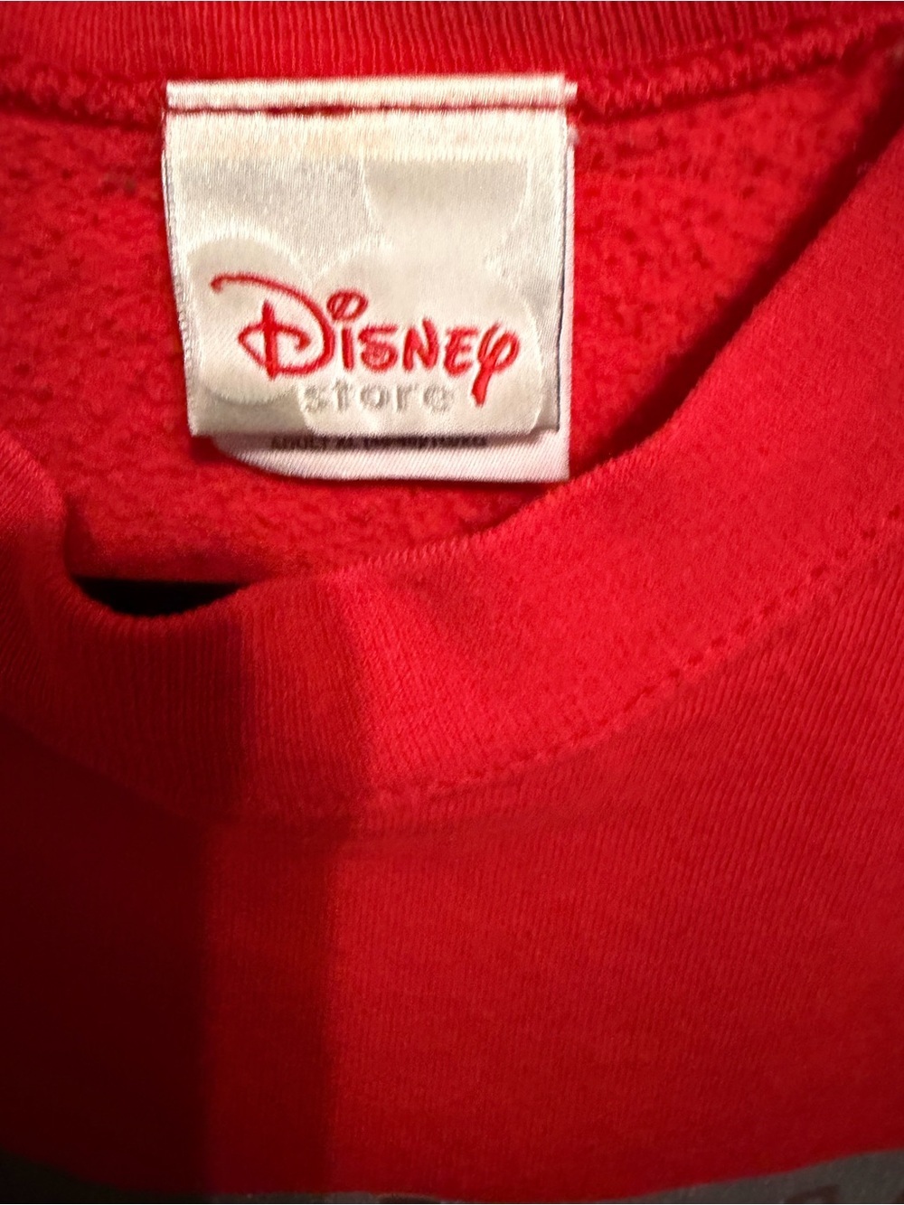 Disney Men's Red Mickey Graphic Sweatshirt - VNTG - Picture 4 of 4